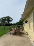 Beautiful and Cozy With 5 Bedrooms