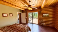 Luxurious & spacious log cabin rental. Family friendly. Lots of amenities.