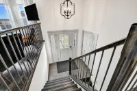 Stunning 3 bed/2 bath in GP!