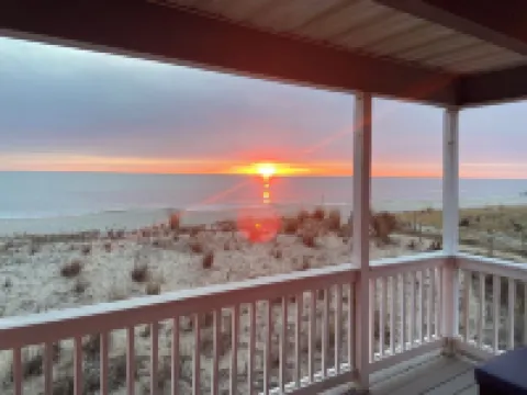 Breathtaking Ocean Front Condominium .  Fall weekends with the dog. Hotels in Dewey Beach