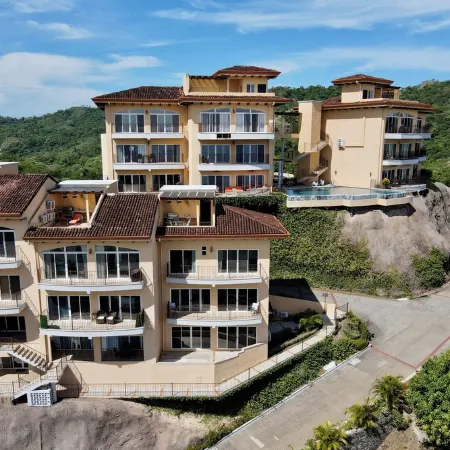 Playa Ocotal 2-bedroom condo offers incredible ocean views from every room!