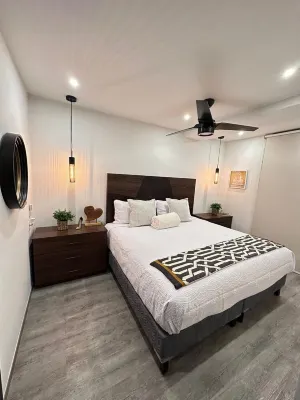 Apartment with exclusive access to shopping center Hotels near Basilica of Our Lady of Guadalupe