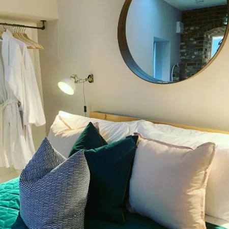 Boutique garden apartment with decking and views