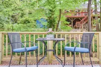 Beautiful Raleigh Cottage Rental 5 Mi to Downtown - spa
