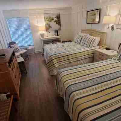 Saint Simons Inn by the Lighthouse Rooms