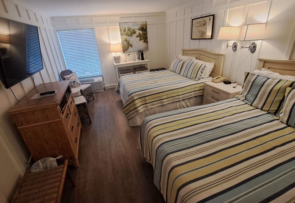 Green Lighthouse Hotel Over view