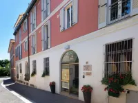 Hotel Dei Tigli Hotel a Angera