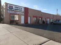 Deluxe Inn Hôtels à : 