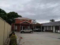 Colonial Lodge Motel Geelong Hotels in Belmont