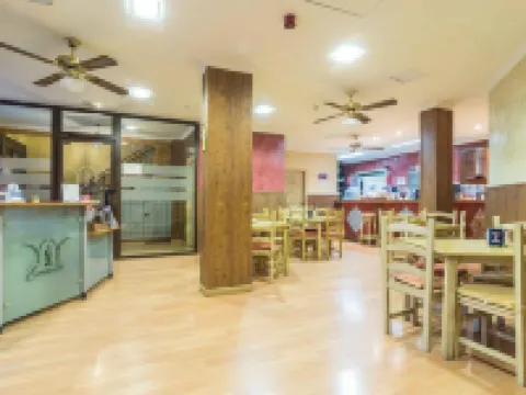 Hotel Esmeralda Hotels in Osuna