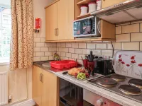 Cupid's Cottage Hotels in Carnaby