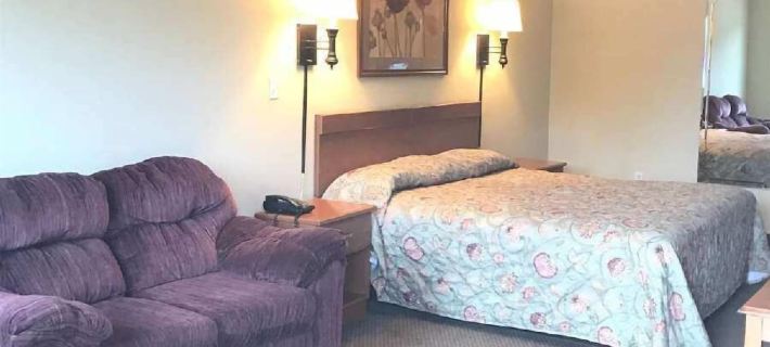 City Heart Inn & Suites Ξενοδοχεία στην πόλη Calhoun County