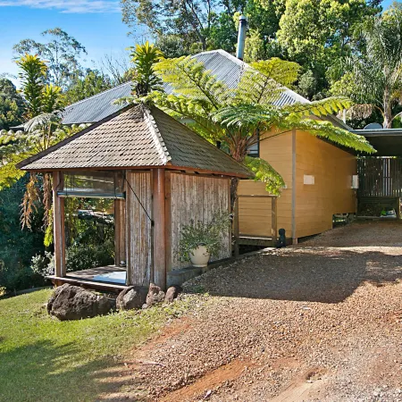Limpinwood Lodge