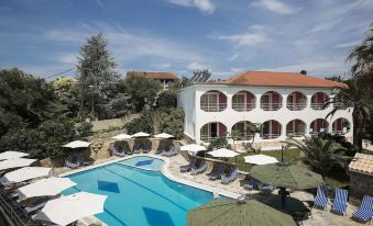 Mathraki Resort