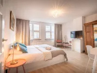 Hotel Nieuw Antiek Hoteles en Helden