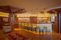 Hotel Bemelmans-Post - Bares
