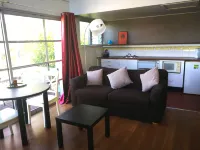 Vineyard Hill Hotels in Nulkaba