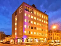 Hotel Six Hotels near Constance Harbour
