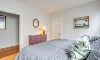 Walk to Harvard Square: Apartment in Cambridge