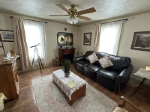 The Alma House Inn Hotels in Silverton