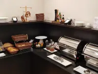 Hotel U7 - breakfast