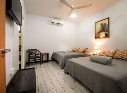 特里達機場民宿