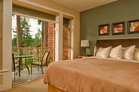 Painted Boat Resort Spa and Marina