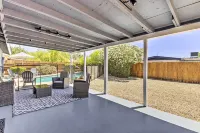 3 Mi to ASU! Snowbird Poolside Escape in Tempe - Holiday bungalows