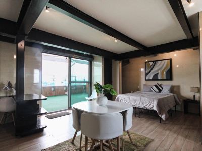 The Tropical Nest Womens Shared Hostel Room