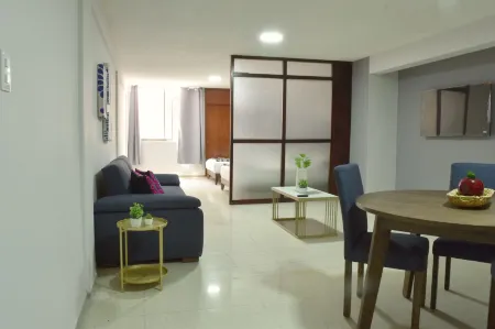 CasasFreda - Departamentos Отели рядом с достопримечательностью «Parque Central-Nara Garden»