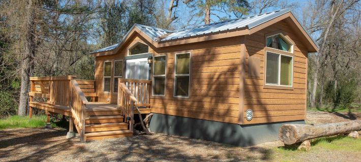 Sierra Meadows Hotels in Madera County