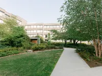 Gage Suites at UBC Hotels near شاطئ جيريتشو
