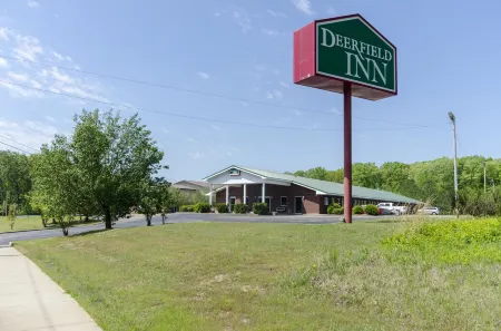 Deerfield Inn