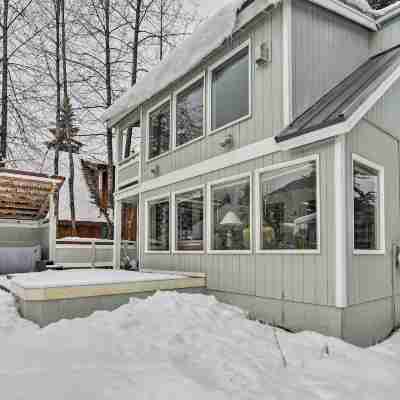 Cabin w/ Hot Tub & Views: 1 Mile to Alyeska Resort Hotel Exterior
