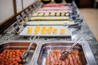 孔波斯特拉飯店 - 早餐