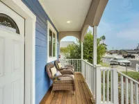 Stunning Clovis Home ~ 1 Mile to Old Town! Hotels in Clovis