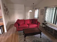 Quiet Ranch Guesthouse in Ramona