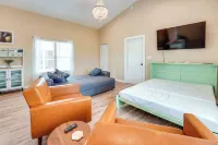 Steinhatchee River Cottage ~ 2 Mi to Boat Ramp!