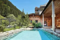 ZillergrundRock Luxury Mountain Resort - Pools