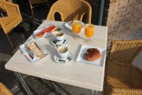 Hi Valencia Boutique - servizio colazione