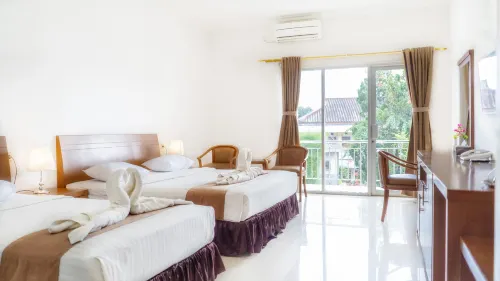 Hotel & Wisma Bintang Jadayat Hotels in Megamendung