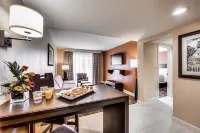 Inn of Naples, Tapestry Collection by Hilton