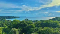 Palau Carolines Resort Hotel a Meyungs