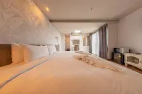 A.List Hotel