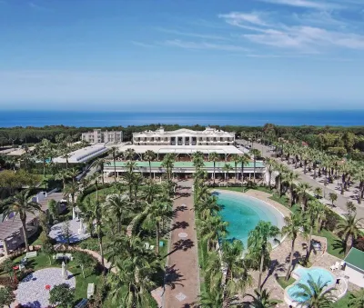 Savoy Hotel & Spa - Preferred Hotels & Resorts Hotel in zona Monumento ai Caduti 36Th Divisione Texas Seconda Guerra Mondiale