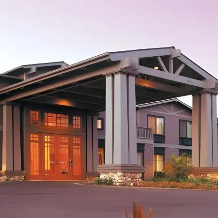 Holiday Inn Express & Suites CARPINTERIA by IHG