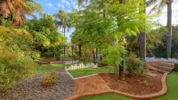 Swan Hill Resort - parking