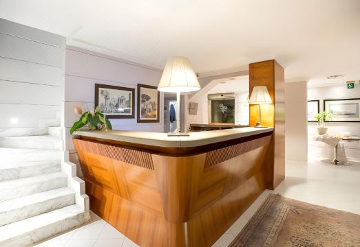 호텔 포룸 정원 전경