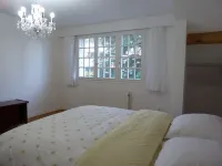 Villa  Paris Porte d'Italie,5Br, 4BA W A/C Garden, 2 Parkings 르 크렘린 비세트르 호텔