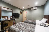 Jeongseon Land Hotel